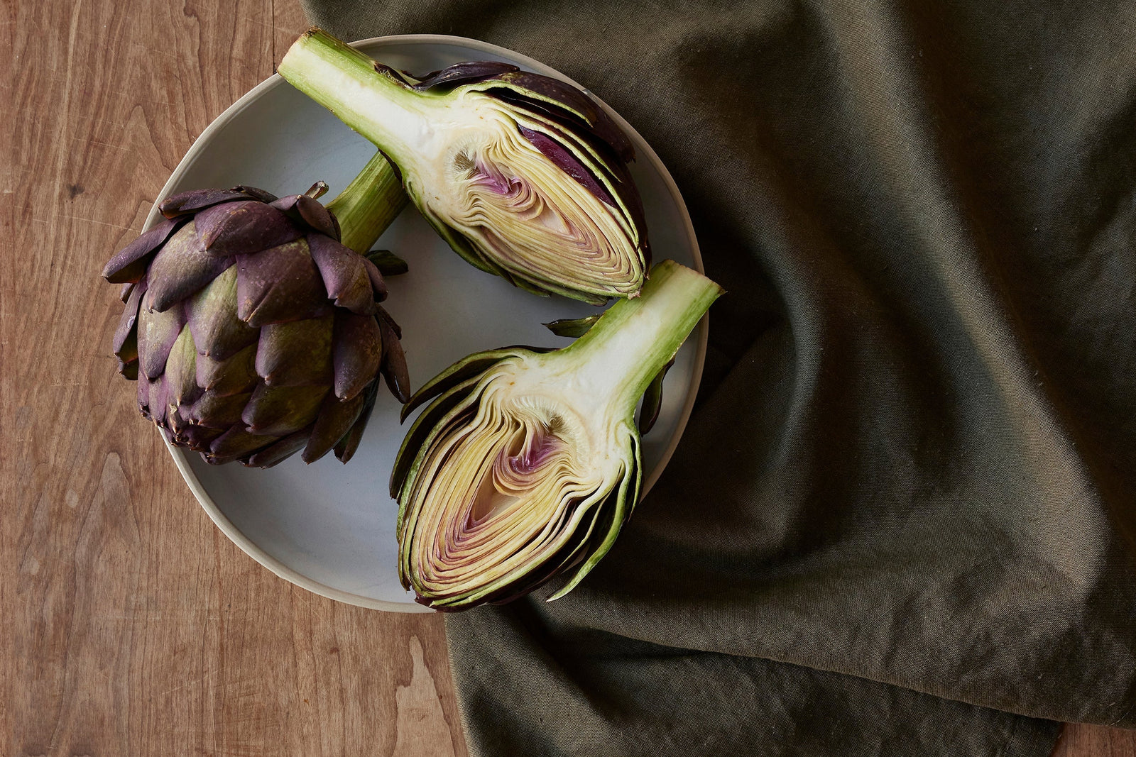 How to Wash Linen Tablecloths & Napkins