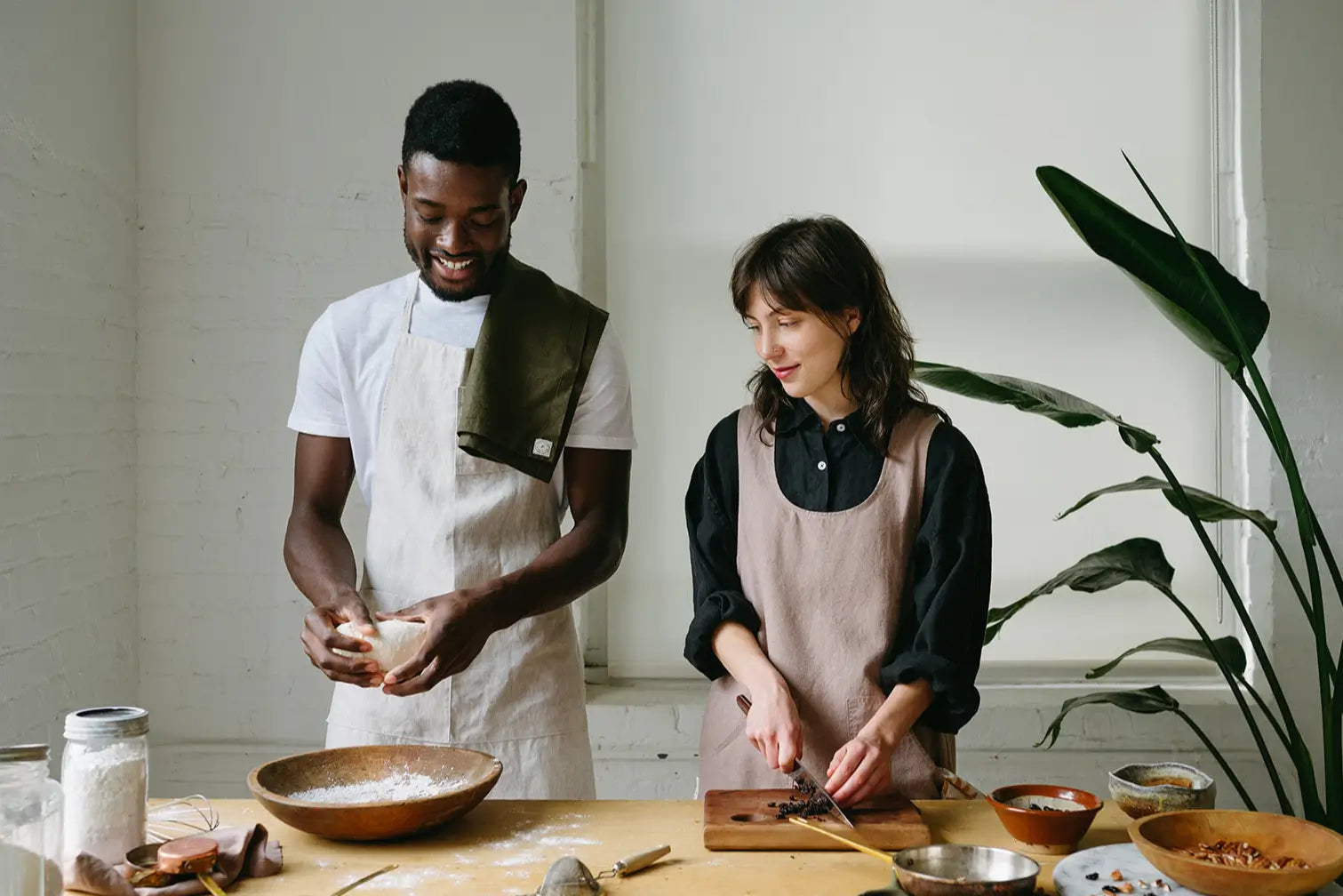 The 5 Best Aprons for Men